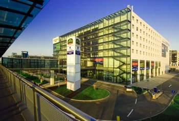 Courtyard by Marriott Prague Airport