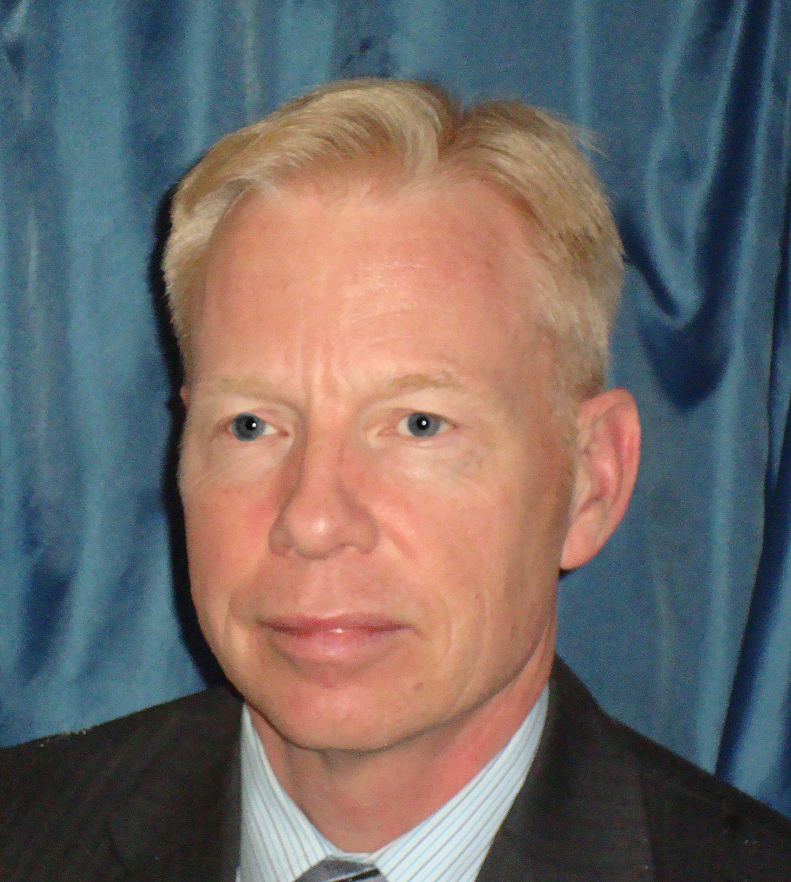 Mr Patrick H. Rayermann