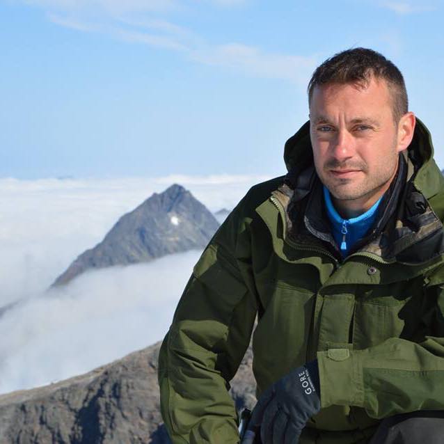 Mr Richard Engelholm