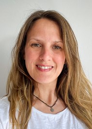Ms Jennifer Cooke