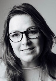 Ms Ilse Kroesen