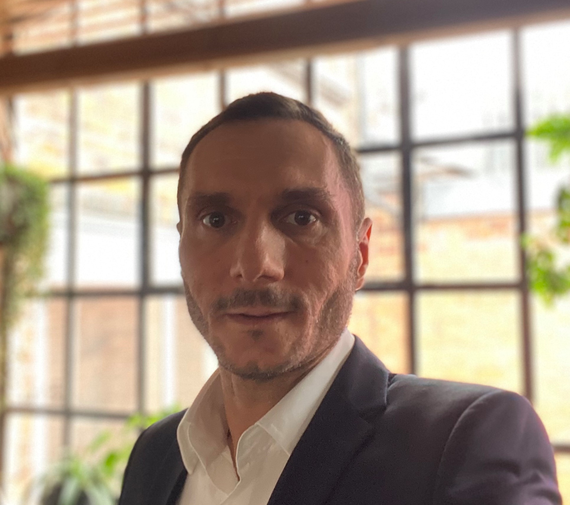 Dr Swen Grossgebauer