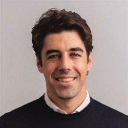 Mr Oscar Bencomo